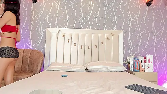 Snapshot of sabrina_hanks69 chatting on 02-14-25, 12:47 sabrina hanks69 online show from 02-14-25, 12:47