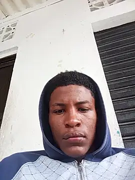 Snapshot of Bichorro chatting on 10-15-25, 02:28 Bichorro online show from 10-15-25, 02:28