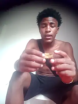 Snapshot of Bichorro chatting on 03-04-26, 01:06 Bichorro online show from 03-04-26, 01:06