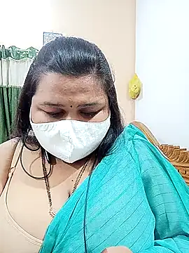 Meryl Stripppp online show from 02-26-25, 07:49