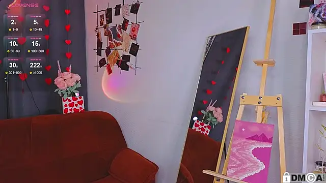 Caroline  Brown online show from 03-18-25, 06:46