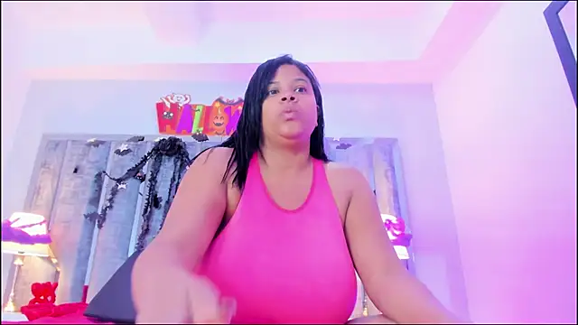 Ciara Benet online show from 10-25-25, 12:02