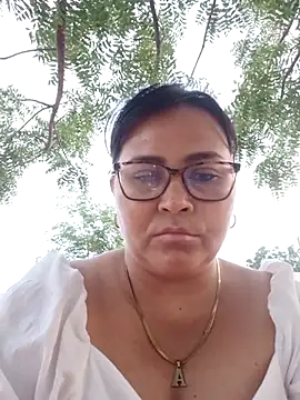 promiscuous-indecent-momm online show from 02-21-25, 10:59