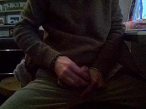 createur34 online show from 03-05-26, 04:47