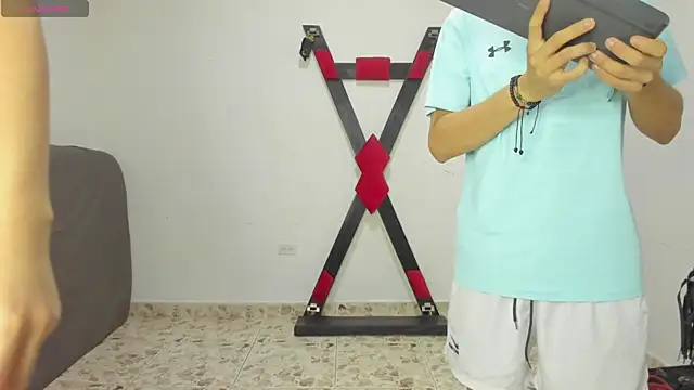 Snapshot of Isak_Millan chatting on 10-07-25, 09:56 Isak Millan online show from 10-07-25, 09:56