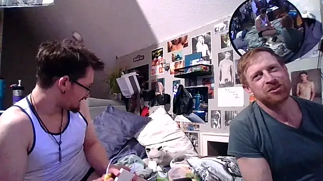 Sk00byJaXxX212 online show from 12-15-25, 05:12