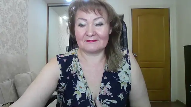 Victoria secrets  online show from 02-12-25, 08:49