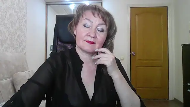 Victoria secrets  online show from 02-12-25, 02:54