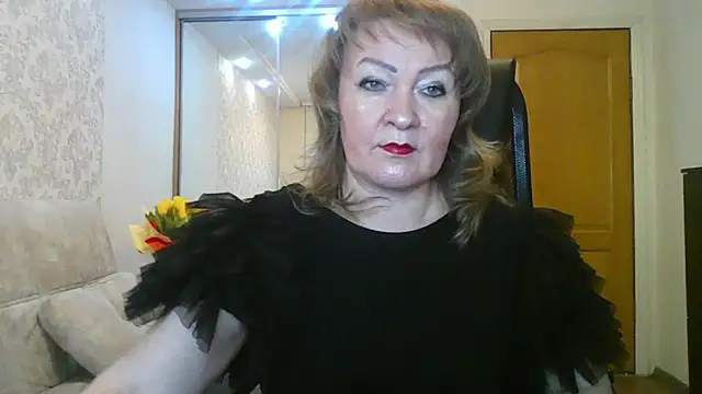 Victoria secrets  online show from 03-22-25, 04:04