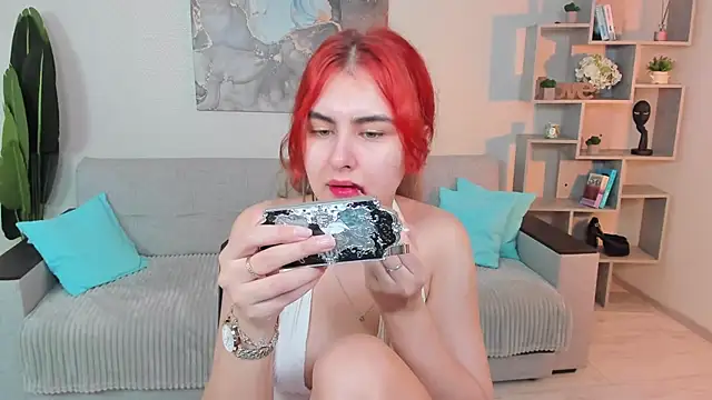 GabriellaMays online show from 10-12-25, 05:17