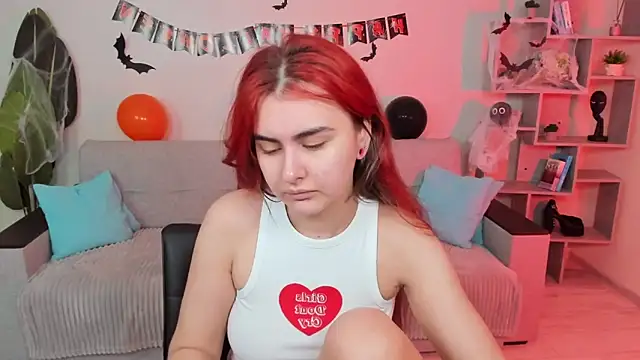 GabriellaMays online show from 10-18-25, 05:10