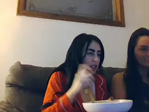 Snapshot of Magical_Misty_Manchester chatting on 02-19-25, 09:47 Magical Misty Manchester online show from 02-19-25, 09:47