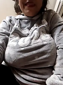 Cute anamikasingh online show from 01-05-26, 06:44