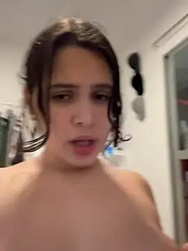 Snapshot of jasmine_smit chatting on 03-23-25, 05:21 jasmine smit online show from 03-23-25, 05:21