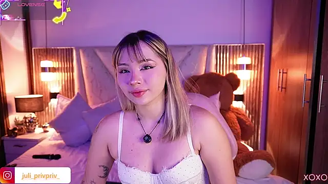 Julieta priv online show from 02-28-26, 02:29