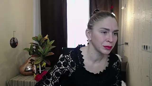 TessaDaybreak online show from 02-28-25, 07:58