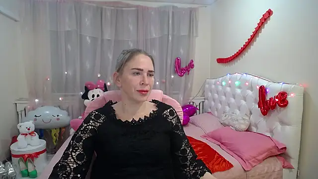 TessaDaybreak online show from 03-12-25, 04:13