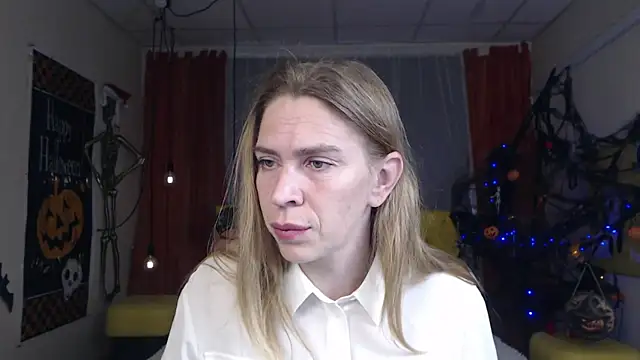 TessaDaybreak online show from 10-14-25, 06:25