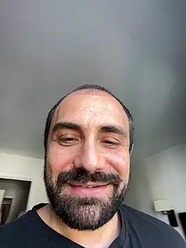 Snapshot of morfeoX chatting on 03-10-25, 09:53 morfeoX online show from 03-10-25, 09:53