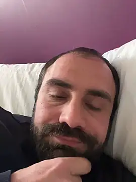 Snapshot of morfeoX chatting on 03-19-25, 04:13 morfeoX online show from 03-19-25, 04:13