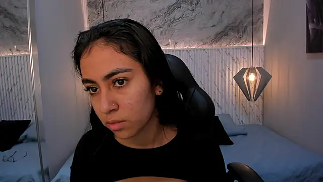 Snapshot of lucelly_15 chatting on 02-28-25, 11:36 lucelly 15 online show from 02-28-25, 11:36