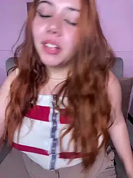 Snapshot of _ivyginger chatting on 02-20-25, 04:18 ivyginger online show from 02-20-25, 04:18