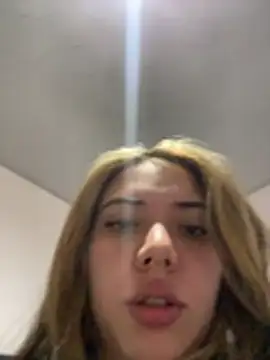 Snapshot of _ivyginger chatting on 11-25-25, 02:33 ivyginger online show from 11-25-25, 02:33