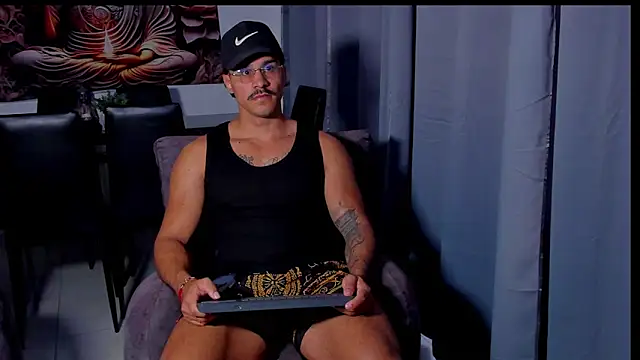 Valentino Dosantos  online show from 02-20-26, 08:31