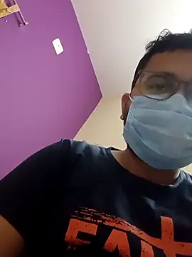 Snapshot of susthovai chatting on 12-15-25, 11:03 susthovai online show from 12-15-25, 11:03