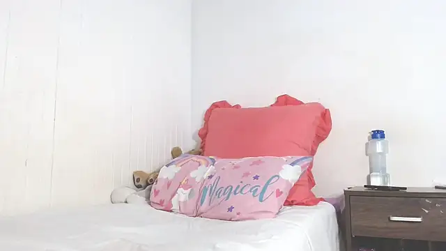 FunHotAssx97 online show from 02-04-26, 03:12