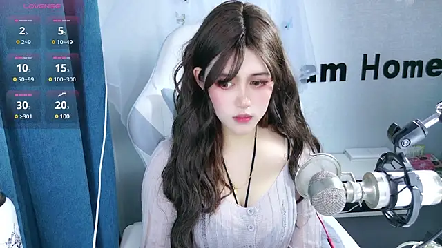 Snapshot of hanhan-baby chatting on 02-27-25, 06:18 hanhan-baby online show from 02-27-25, 06:18