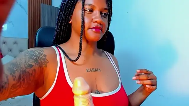 Snapshot of ZahraRose chatting on 01-09-26, 08:10 ZahraRose online show from 01-09-26, 08:10