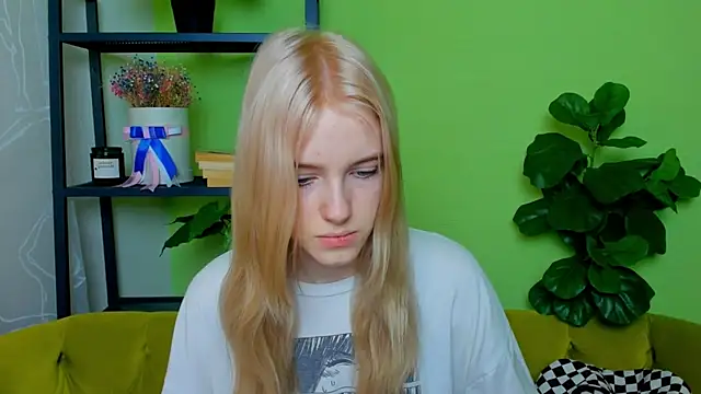 EdlaHewell online show from 02-17-25, 08:30