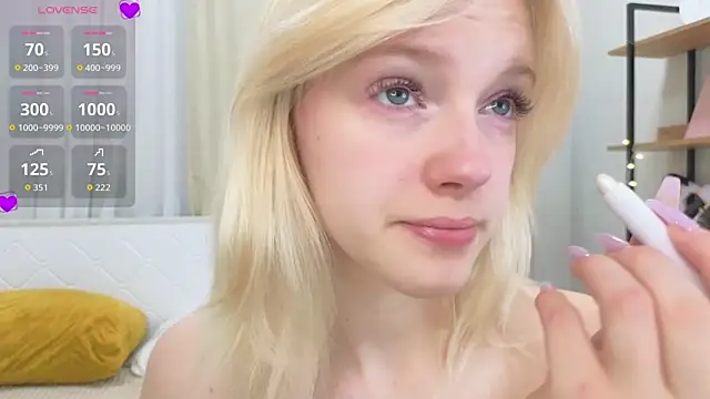 EdlaHewell online show from 10-14-25, 11:27