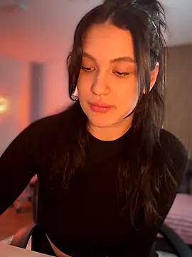 YoungHotMilf97 online show from 02-05-26, 08:52