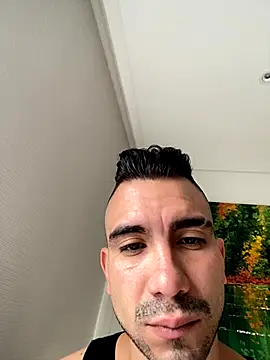 K cique online show from 09-27-25, 03:28