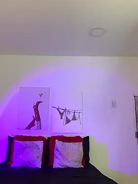 Dahiana Giil online show from 09-10-25, 05:40