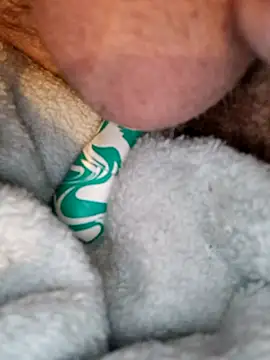 Snapshot of Billgreen69 chatting on 11-11-25, 01:49 Billgreen69 online show from 11-11-25, 01:49