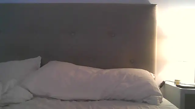 Snapshot of sizha6 chatting on 09-20-25, 03:02 sizha6 online show from 09-20-25, 03:02