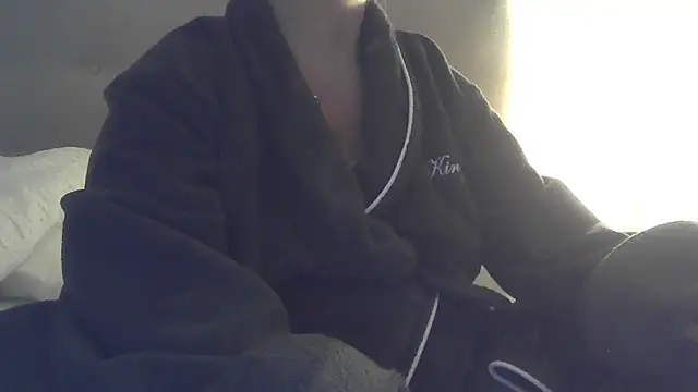 Snapshot of sizha6 chatting on 10-28-25, 09:57 sizha6 online show from 10-28-25, 09:57