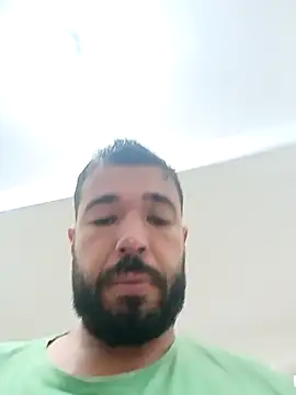 Snapshot of Pedrohott chatting on 10-05-25, 08:29 Pedrohott online show from 10-05-25, 08:29