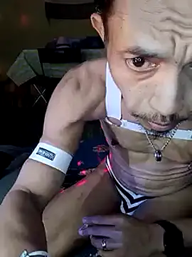 Tolayerfly69 online show from 03-21-25, 09:45