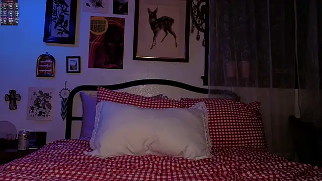 sinfulblonde1 online show from 11-28-25, 05:43