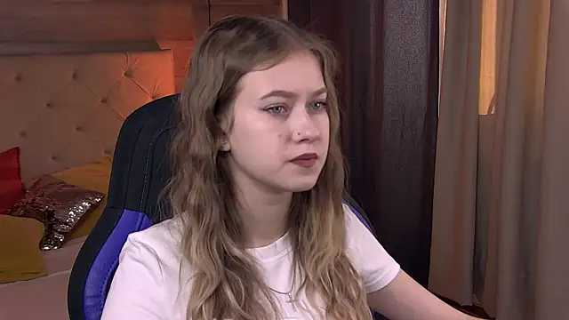 EveMundie online show from 02-21-25, 09:24