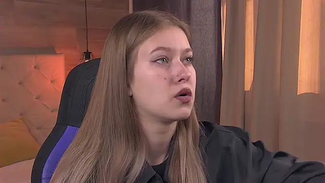 EveMundie online show from 02-22-25, 09:23