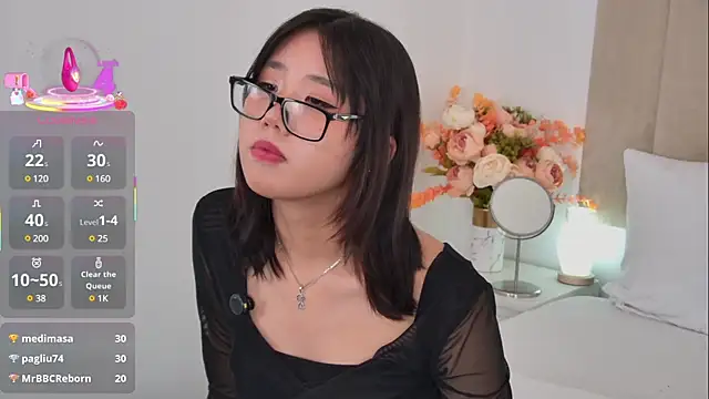 Snapshot of HitomiAoki chatting on 03-07-25, 10:21 HitomiAoki online show from 03-07-25, 10:21