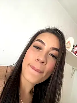 Snapshot of Ivanna_West chatting on 09-21-25, 12:07 Ivanna West online show from 09-21-25, 12:07