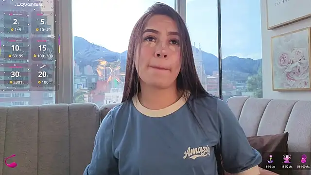 Snapshot of Ivanna_West chatting on 11-10-25, 11:42 Ivanna West online show from 11-10-25, 11:42