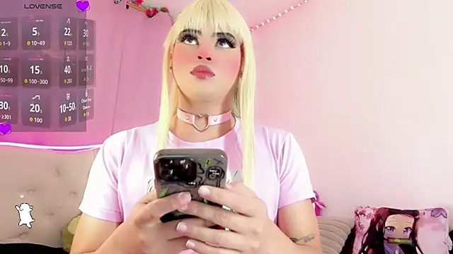 BabyNaomi2 online show from 09-10-25, 11:38