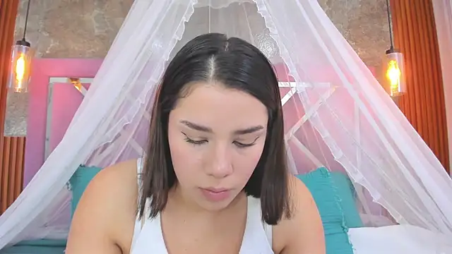 EmmaSulivan online show from 10-12-25, 02:38